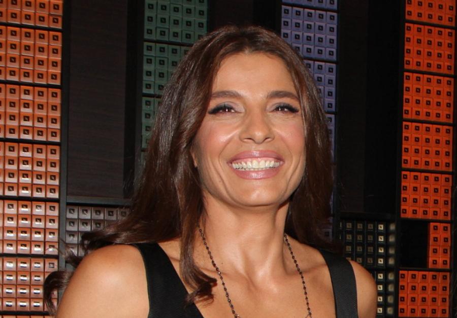 Πραγματικό θηρίο: Το αυτοκίνητο της Πόπης Τσαπανίδου είναι το όνειρο κάθε γυναίκας