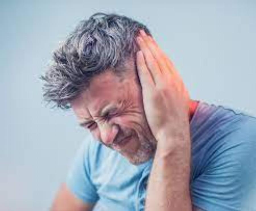 Εμβοές: Βουητό στα αυτιά – Ποια είναι τα πιθανά αίτια και πως να τις θεραπεύσετε για να μην χειροτερέψουν