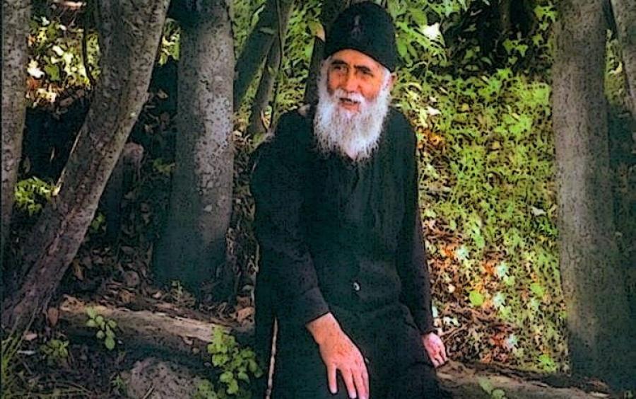 Δώσε δεύτερη ευκαιρία στην ζωή σου και θα πάρεις διπλή Ευλογία από τον Θεό: Τα σοφά λόγια του Αγίου Παϊσίου