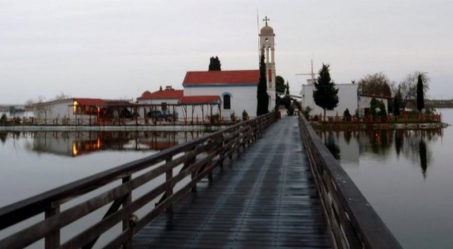 Μοναστήρι στην Ξάνθη: Το ωραιότερο μοναστήρι της Ελλάδας, βρίσκεται σε 2 νησάκια που τα ενώνει μια ξύλινη γέφυρα