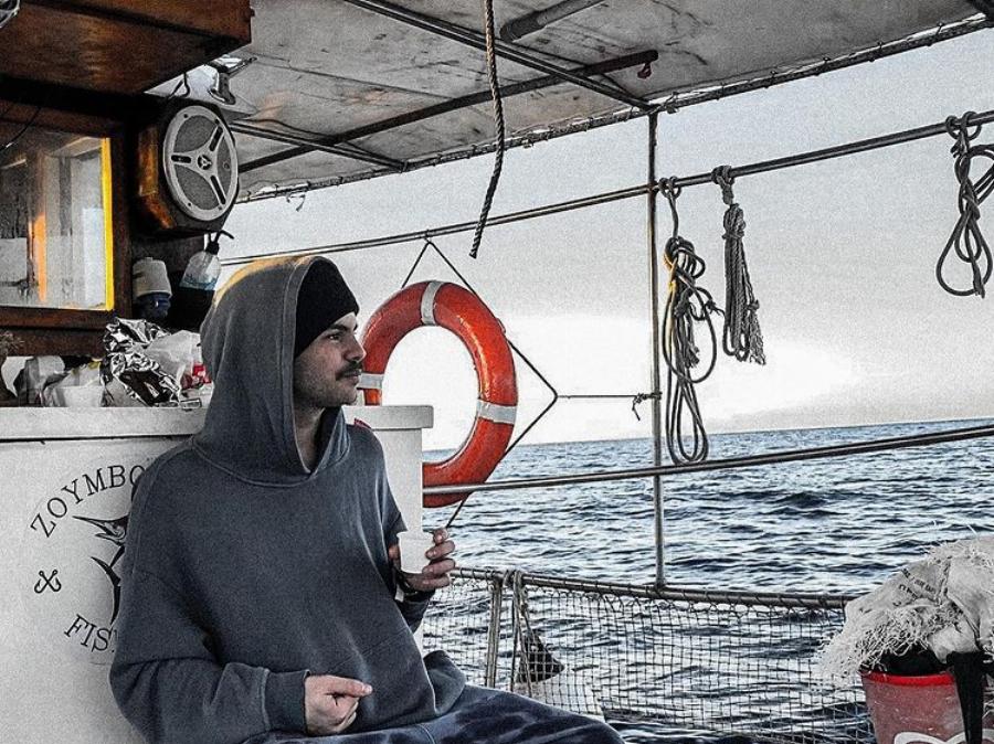 Άγγελος Λάτσιος και Γαία Μερκούρη: Έριξαν το Instagram – Όλοι μιλάνε για τις φωτογραφίες τους από την Άνδρο