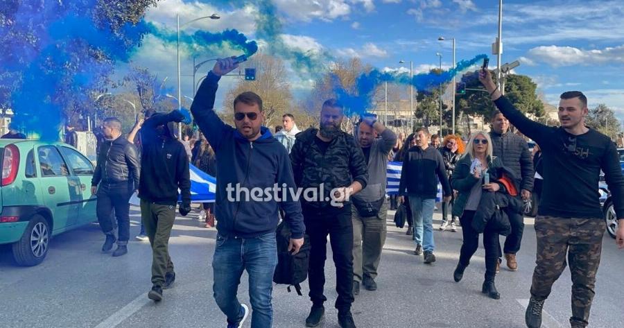 Θεσσαλονίκη: «Ούτε εμβολιασμένοι ούτε σκαναρισμένοι, είμαστε ελεύθεροι και αποφασισμένοι»