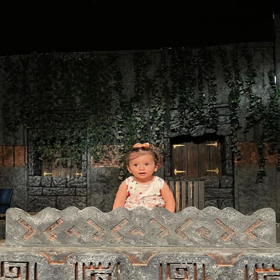 Σκέτη γλύκα: Η κόρη του Γιώργου Λιανού «εισέβαλε» στο συμβούλιο του νησιού στο Survivor