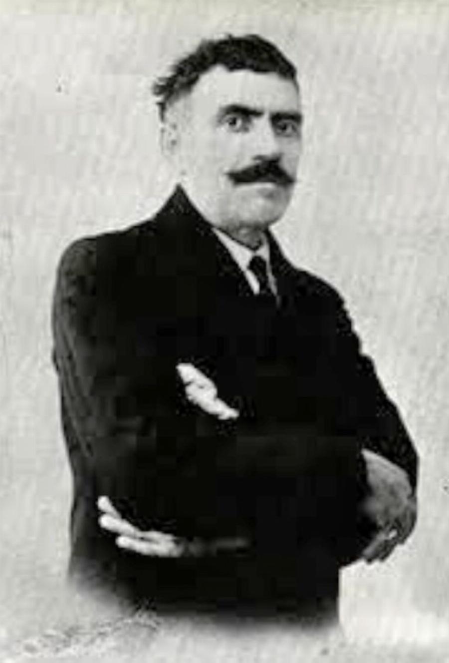 Σπίτι Νίκου Καζαντζάκη: Η ανακαίνιση που εντυπωσιάζει, η τρομερή αυλή, το πανέμορφο εσωτερικό και η τιμή πώλησής του