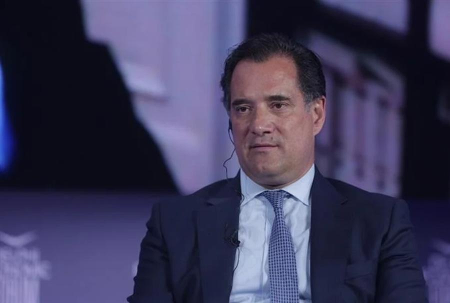 Άδωνις Γεωργιάδης: Εξετάζεται μείωση του ΦΠΑ κατά 6% σε βασικά προϊόντα