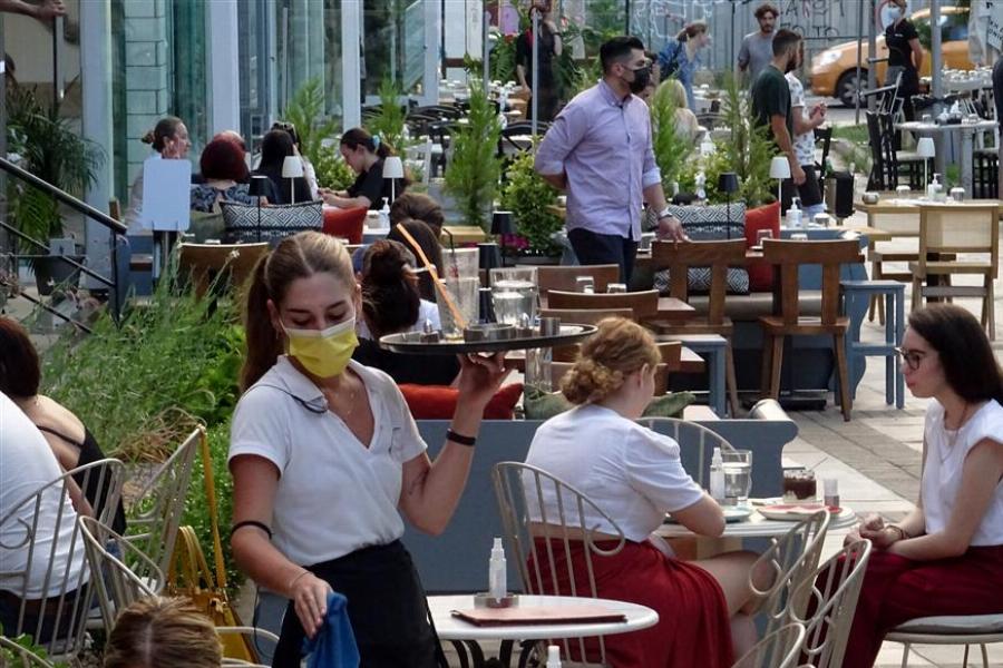 Για να μην την πατήσετε: Σε 4 ημέρες όλα αλλάζουν σε εστίαση, λιανεμπόριο, διασκέδαση – Όσα πρέπει να γνωρίζουμε για την άρση μέτρων