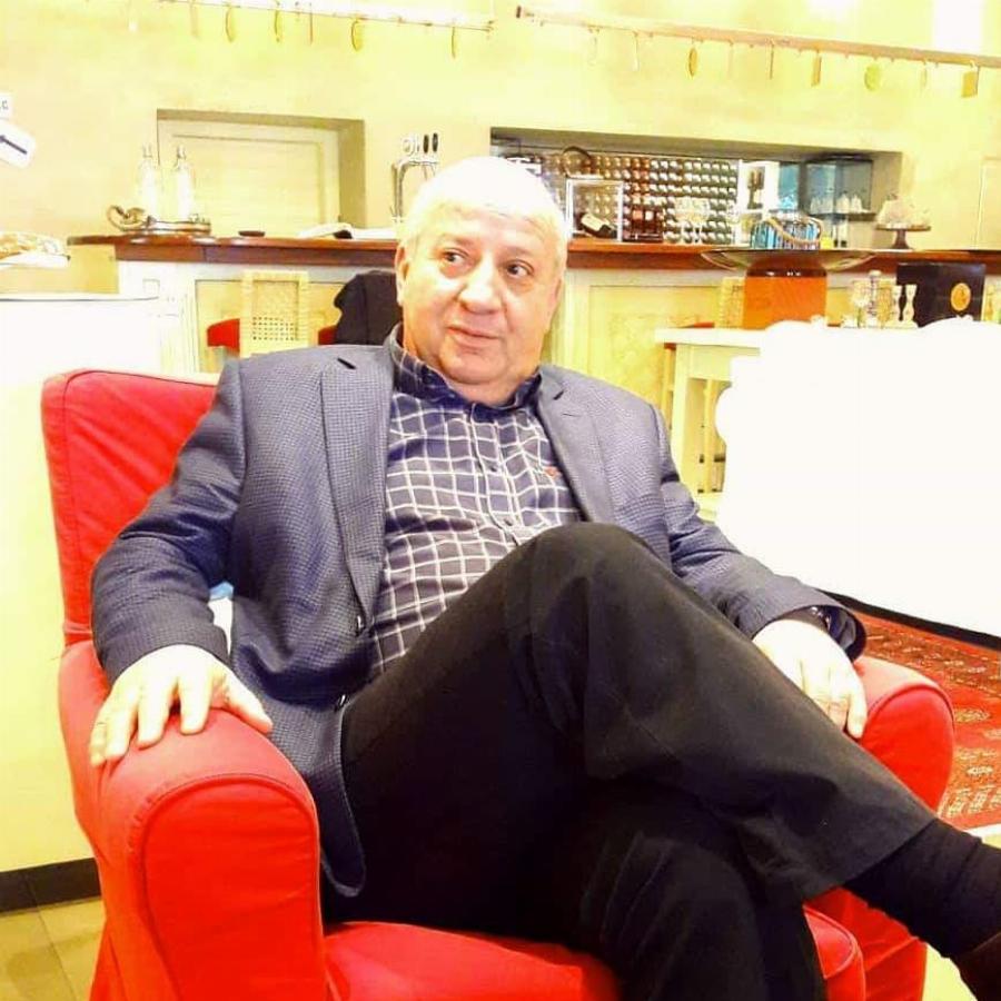 Θανάσης Κατερινόπουλος: Αυτά είναι 5 πράγματα που δεν γνωρίζετε για τον άνθρωπο που έχει αποθεώσει το Twitter