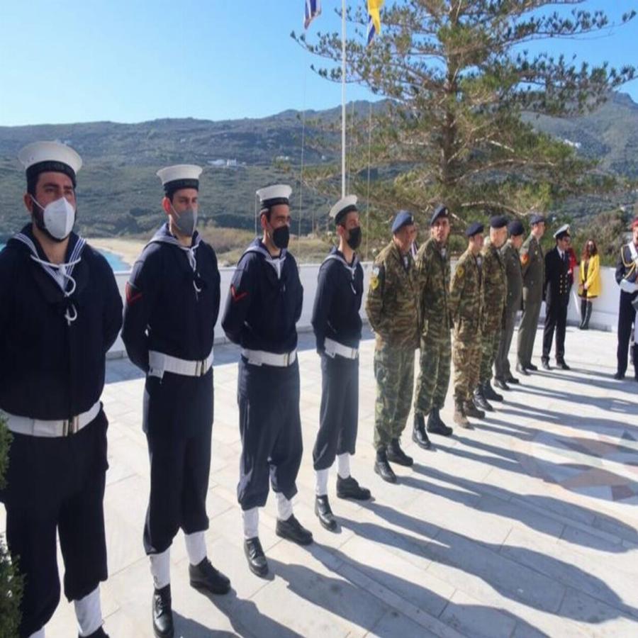 Άνδρος: Το νησί τίμησε την Προστάτιδά της Παναγία Θεοσκέπαστη