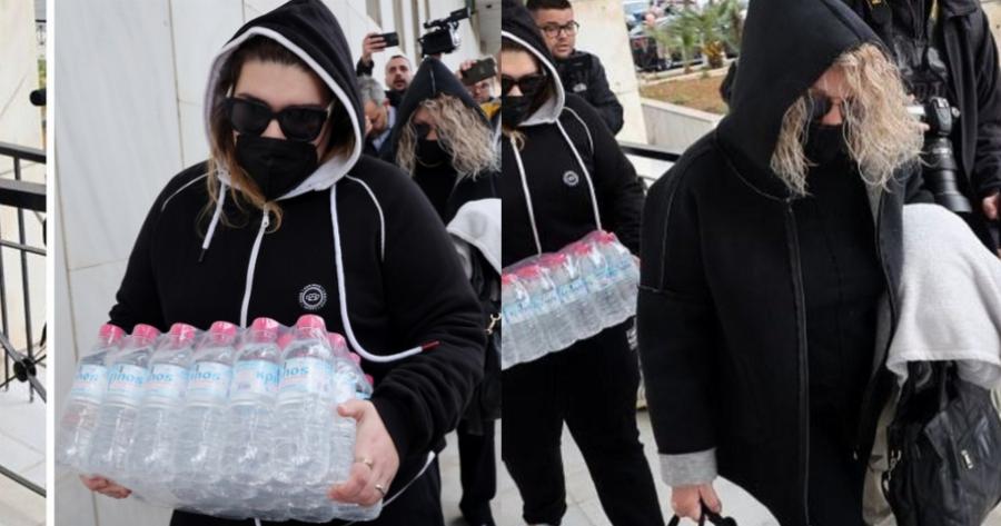 Ρούλα Πισπιρίγκου: Ζήτησε να πίνει μόνο εμφιαλωμένο νερό στην ΓΑΔΑ