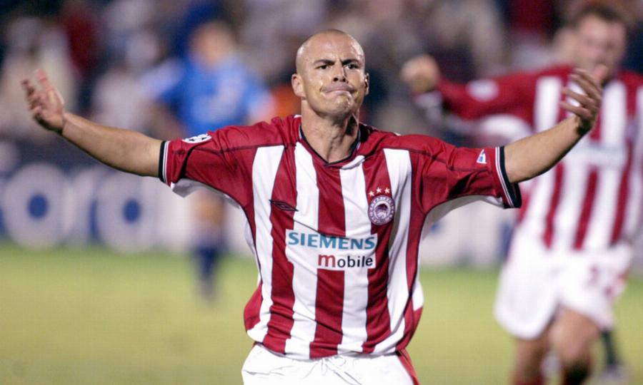 Στέλιος Γιαννακόπουλος: Η αγάπη και η τρέλα για την μπάλα, η μεταγραφή στον Ολυμπιακό, η διεθνής επιτυχία και η προπονητική καριέρα