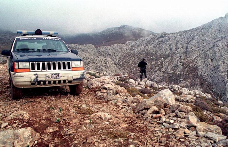 Γιώργης Πέτικας: Η ιστορία του δολοφόνου της Χίου που σκότωσε τον καλύτερο του φίλο για μια γυναίκα και απέδρασε από τη φυλακή