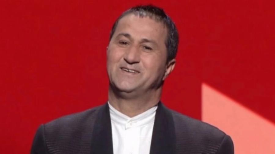 Ο τσιγγάνος Σωτήρης, εντυπωσίασε τους κριτές στο X-Factor: «Είσαι ψυχάρα, μας συγκίvησες»