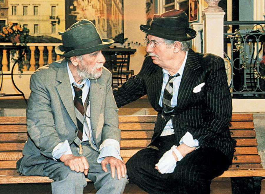 Βασίλης Διαμαντόπουλος: Τα πρώτα χρόνια, η ζωή στο Παρίσι, η καριέρα στον κινηματογράφο και η πολιτική