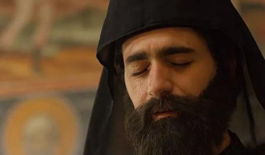 «Είναι η σειρά που γαλήνευε τις ψυχές μας»: Ρίγη συγκίνησης στον κόσμο με τις εξαιρετικές ερμηνείες στο μεγάλο φινάλε της σειράς «Άγιος Παΐσιος»