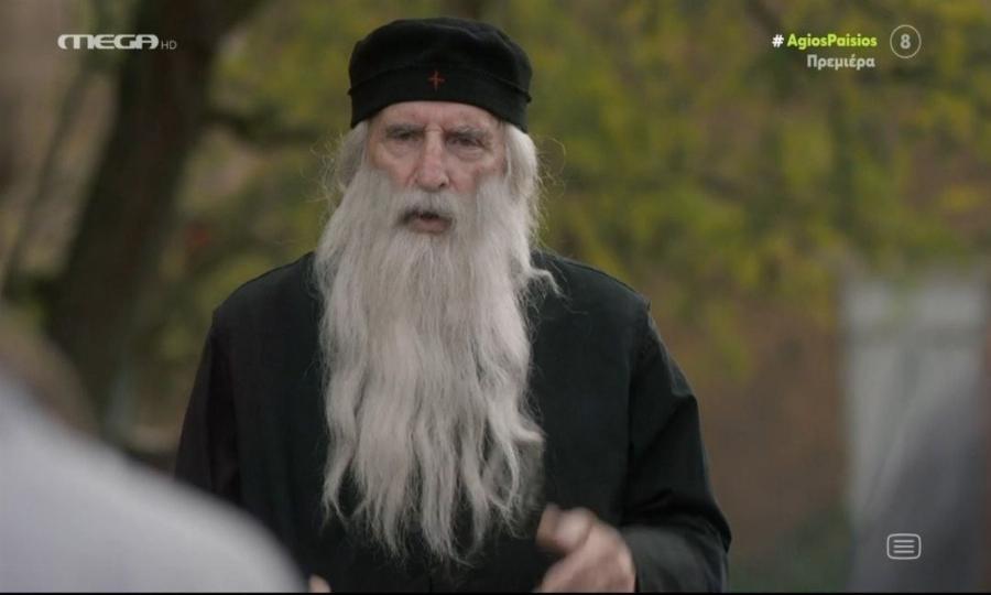 Νικήτας Τσακίρογλου: «Πήρα μεγάλη αγάπη στα 85 μου γιατί παίζω στον “Αγιο Παΐσιο”»