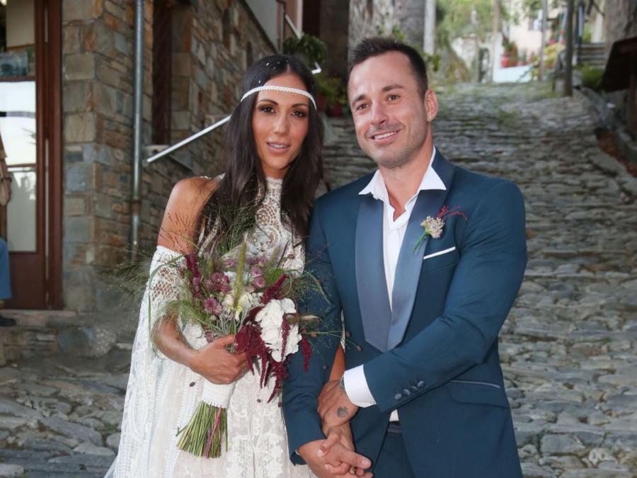 Ανθή Βούλγαρη: «Ο σύζυγός μου δεν λάκισε όταν διαγνώστηκα με όγκο στο κεφάλι, αν και ήμασταν λίγο καιρό μαζί»