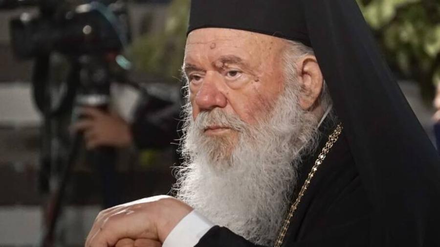 Αρχιεπίσκοπος Ιερώνυμος: Διέταξε έρευνα για τον ιερέα που αρνήθηκε συσσίτιο σε τρανς