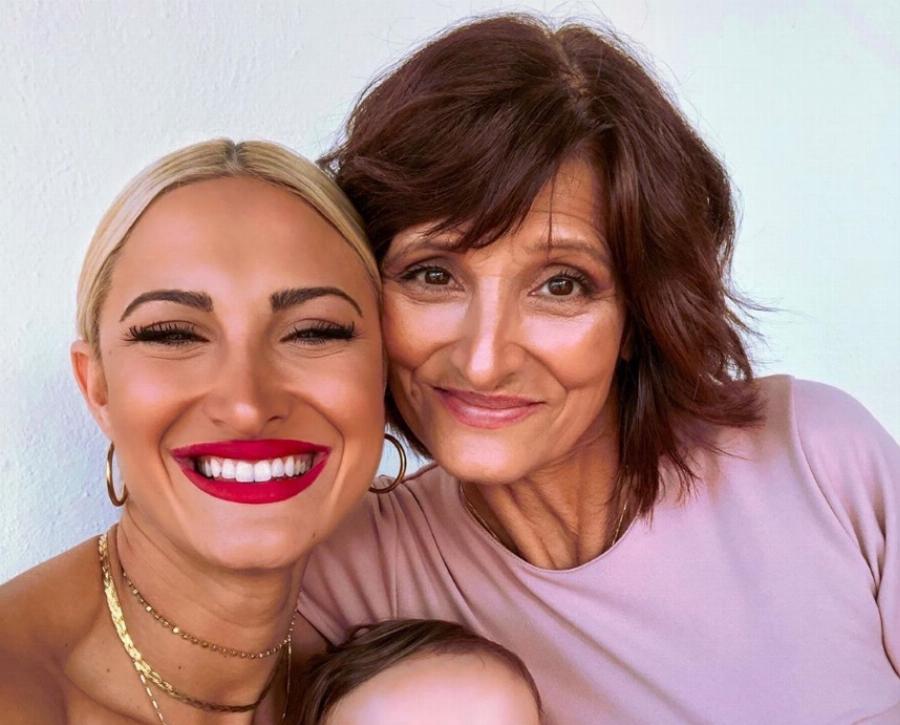 Δύσκολες στιγμές για την Ιωάννα Τούνη: Έφυγε από την ζωή η μητέρα της