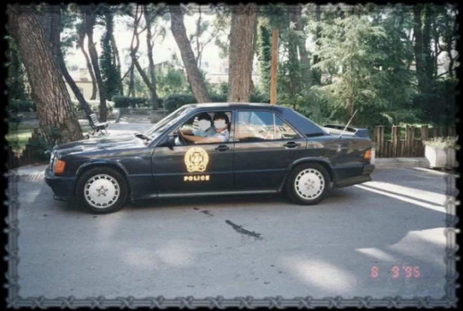 Η Ομάδα Σ της Αστυνομίας: Πόρσε και άλλα υπεραυτοκίνητα, οι βόλτες στα λιμανάκια της Βουλιαγμένης και οι κοντράκηδες