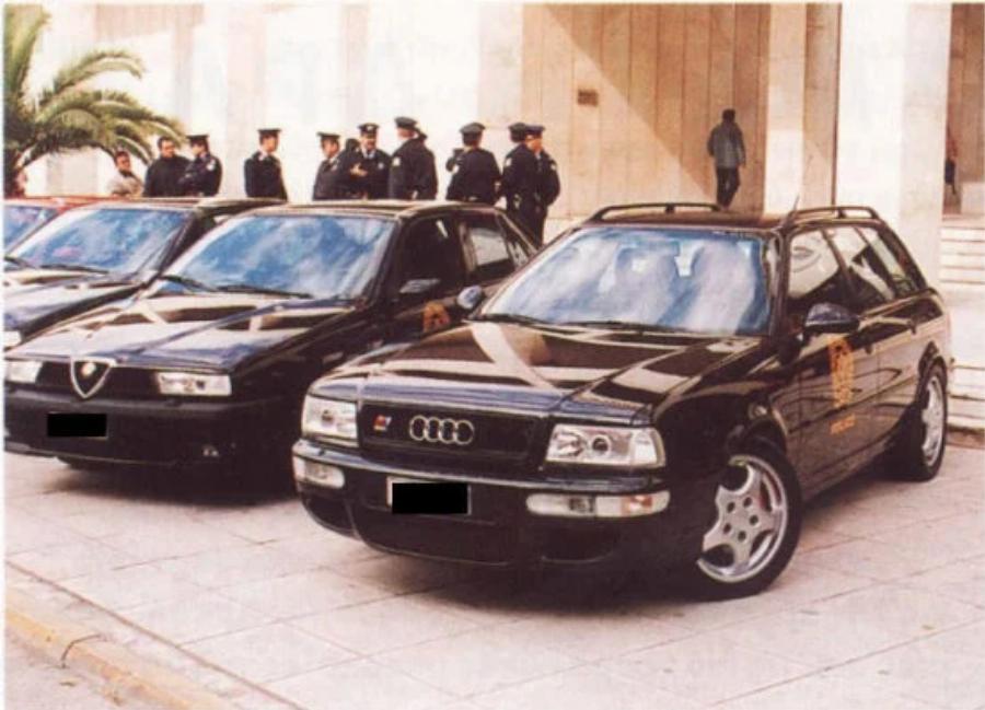 Η Ομάδα Σ της Αστυνομίας: Πόρσε και άλλα υπεραυτοκίνητα, οι βόλτες στα λιμανάκια της Βουλιαγμένης και οι κοντράκηδες