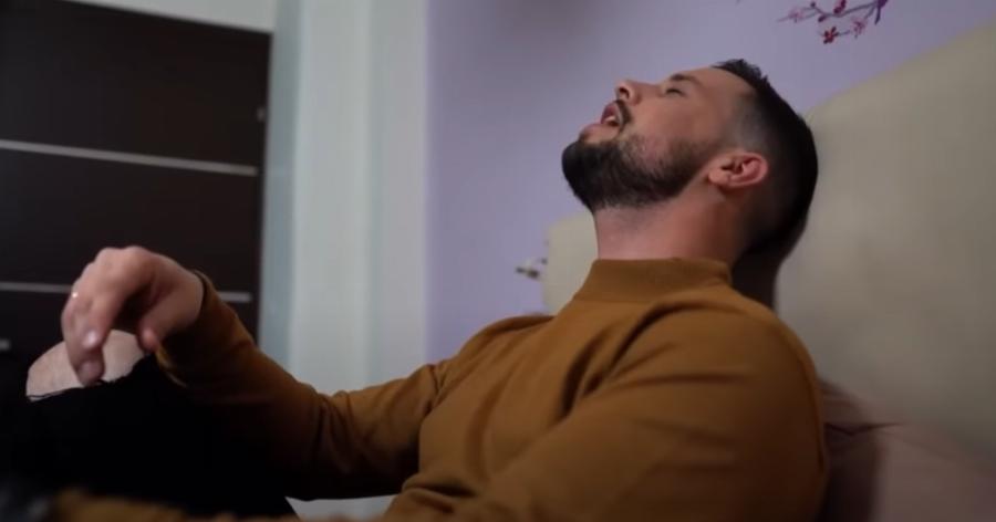 Πολύ σκληρά σχόλια κάτω από το νέο βίντεο κλιπ του Μάνου Δασκαλάκη