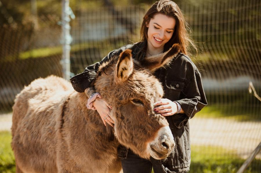 Το ξέσπασμα της Εριέττας Κούρκουλου για το σούβλισμα: «Γιατί; Δεν βλέπετε τον φόβο τους; Δεν ακούτε τις φωνές τους;»