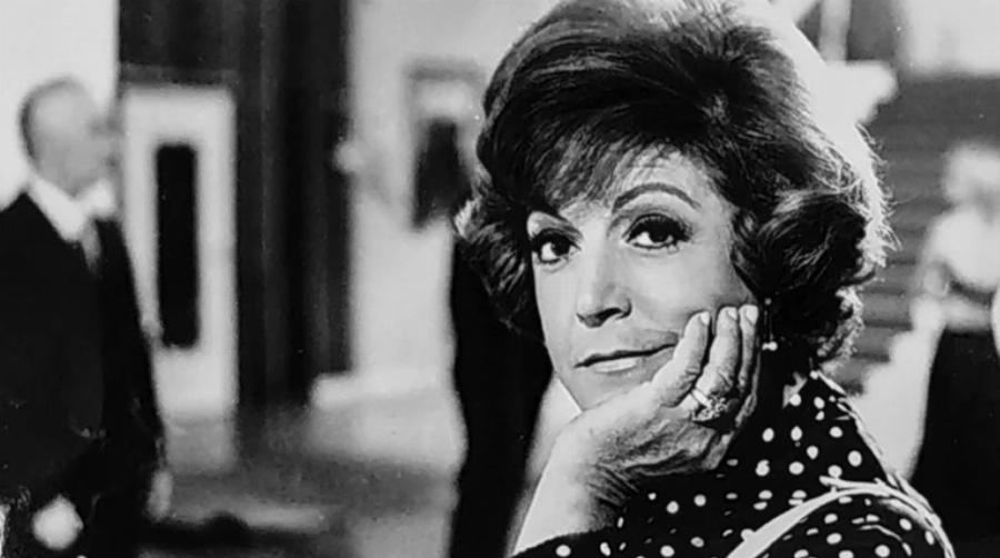 Ρένα Βλαχοπούλου: Ο «Τσάρλι Τσάπλιν» της Ελλάδος, η προσωπική της ζωή, η βίλα στη Κέρκυρα, τα τελευταία χρόνια και το δύσκολο τέλος