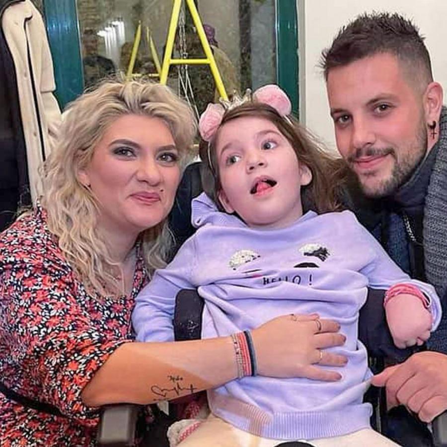 Υπόθεση Πάτρας: H πλουσιοπάροχη ζωή του Μάνου και της Ρούλας Πισπιρίγκου – Η μυστηριώδης αγοραπωλησία της σπιτονοικοκυράς