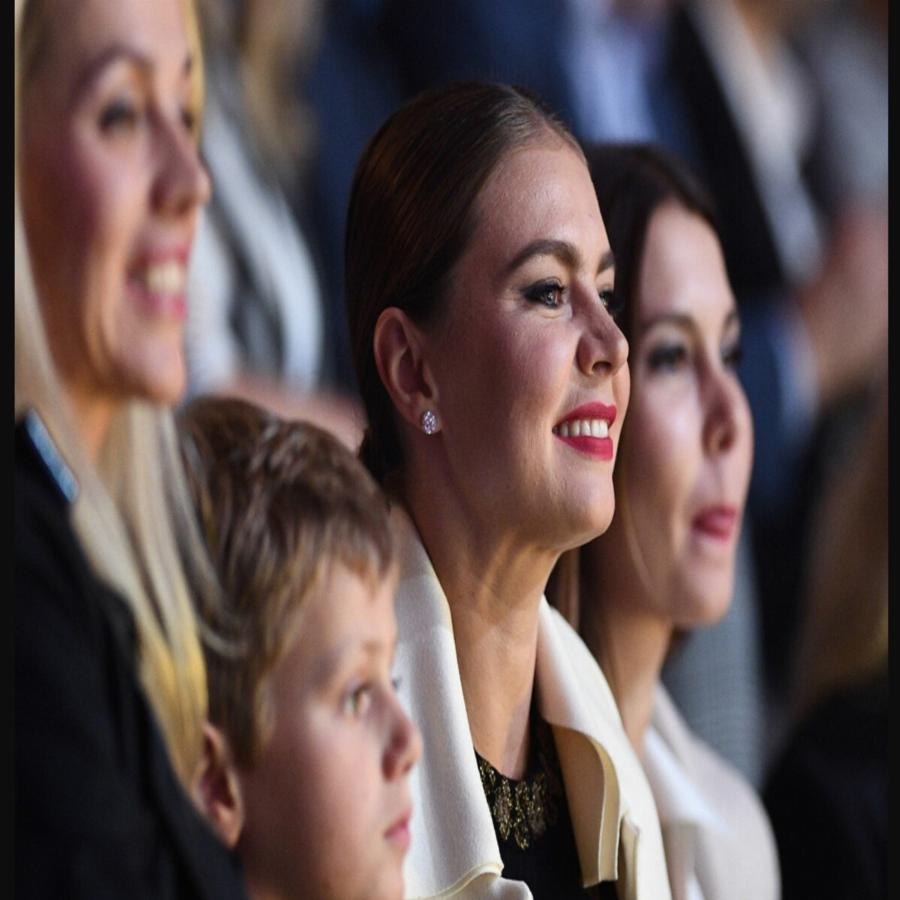 Αλίνα Καμπάεβα: Ποια είναι η φημολογούμενη ερωμένη του Πούτιν, η μυστική σχέση, τα παιδιά και η «φυγάδευση» στην Ελβετία