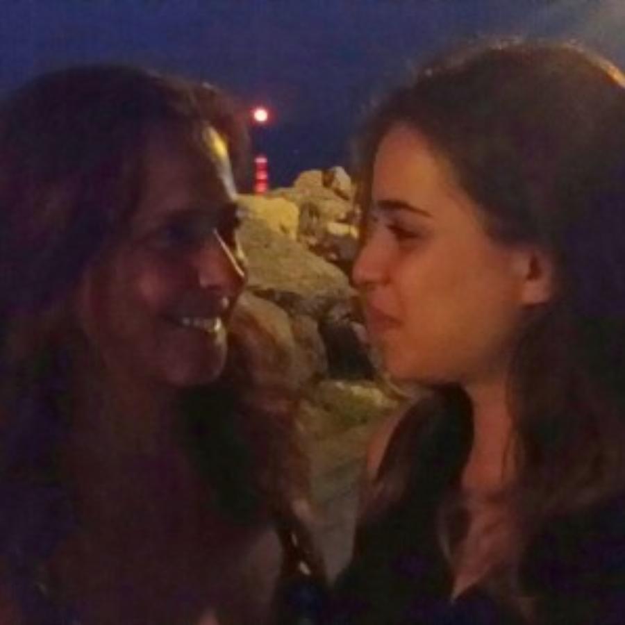 Κλαίρη Κατσαντώνη: Πως είναι η ζωή της ηθοποιού σήμερα, η απομόνωση από την δημοσιότητα και η “Ελενίτσα του Ρετιρέ”