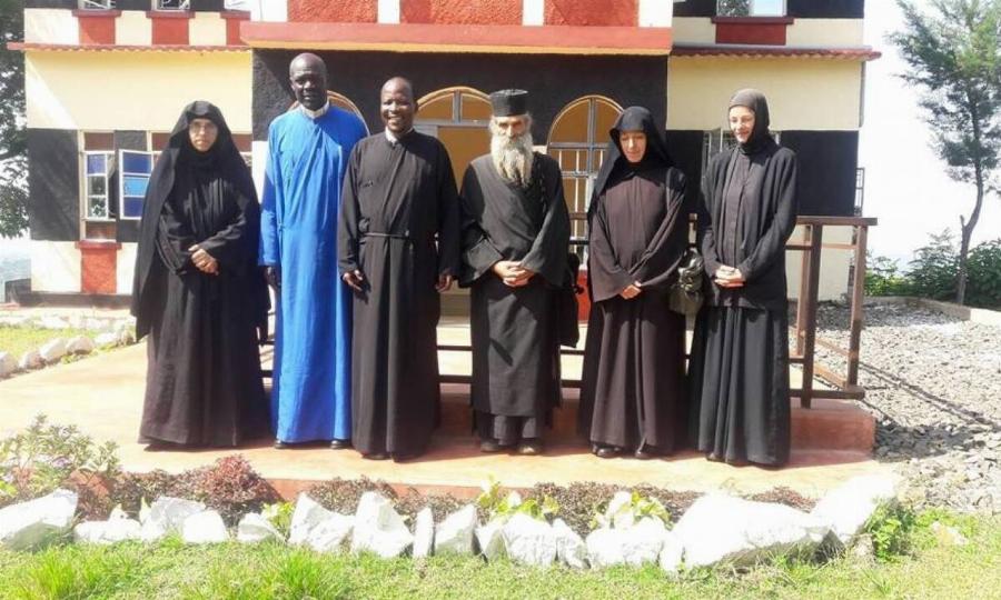 Η καλλονή των σίριαλ έγινε μοναχή στην Κένυα: Όσα δεν γνώριζες για την ηθοποιό Ναταλία Λιονάκη