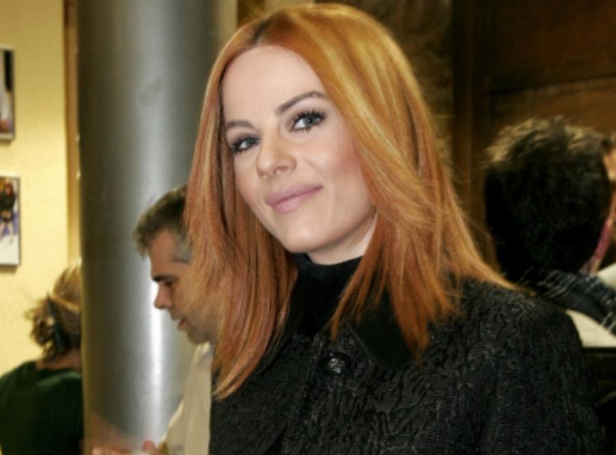 Η καλλονή των σίριαλ έγινε μοναχή στην Κένυα: Όσα δεν γνώριζες για την ηθοποιό Ναταλία Λιονάκη