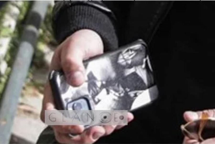 Η φωτογραφία στο κινητό του Μάνου Δασκαλάκη που δεν πρόσεξε κανείς