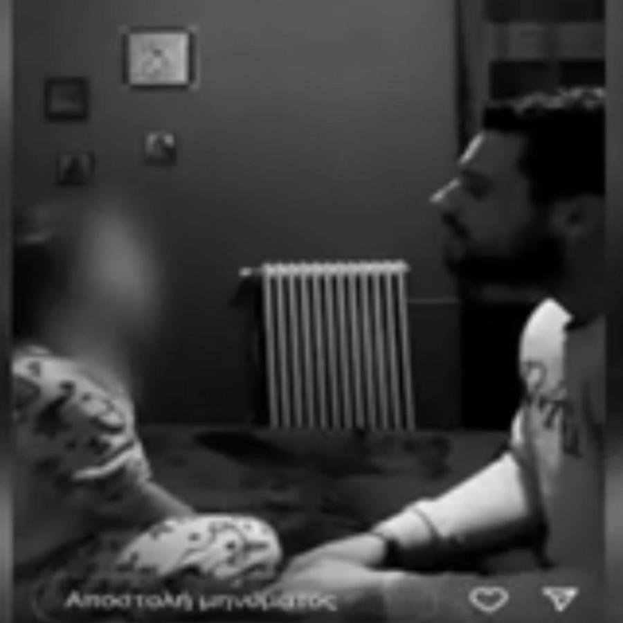 Μάνος Δασκαλάκης: Το συγκλονιστικό βίντεο που τραγουδάει μαζί με την μικρή Τζωρτζίνα