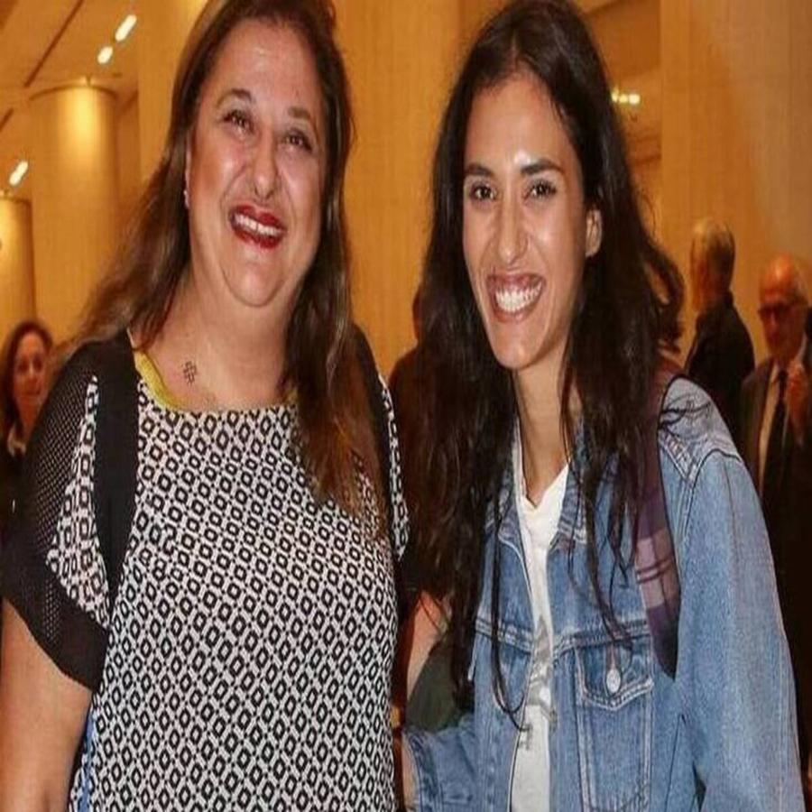 Μαρία Χάνου: Οι γονείς που είναι διάσημοι, τα κοινά στοιχεία με την Βέλη της Μουρμούρας και το όνειρο της