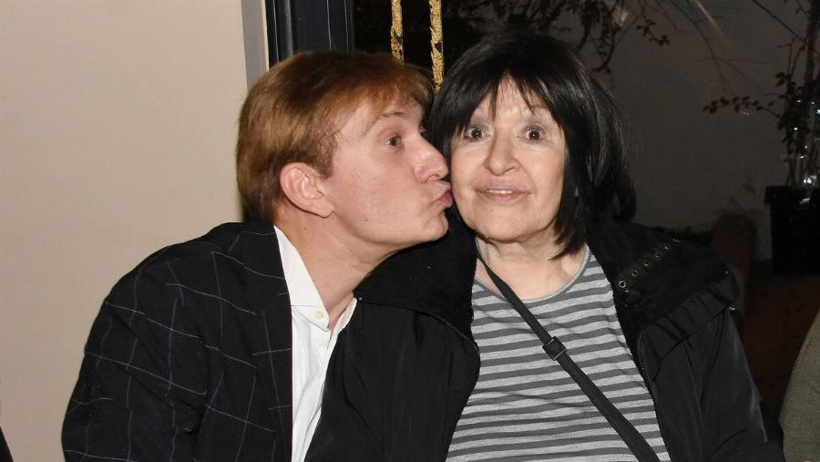 Μάρθα Καραγιάννη: «Όταν παντρεύτηκα γέννησα ένα παιδί. Έζησε μόνο τρεις μέρες. Ενα κοριτσάκι που γεννήθηκε πρόωρα».