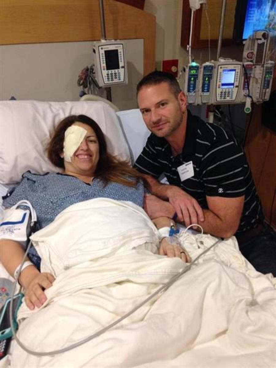 Αληθινή ιστορία: Έγκυος σε δίδυμα αφαίρεσε το μάτι της για να σώσει τη ζωή των παιδιών της