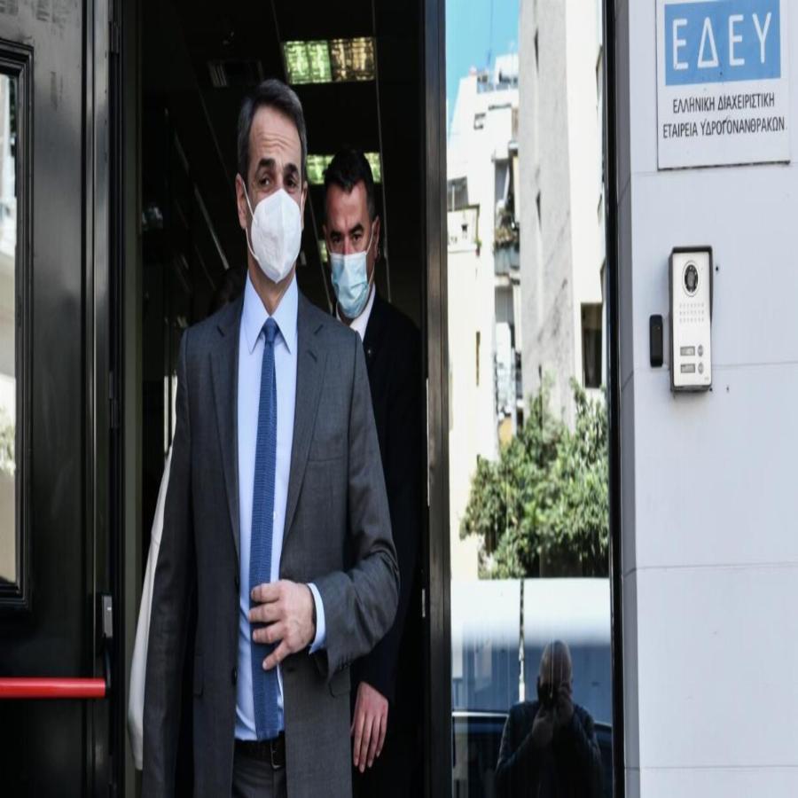 Kαταργείται και η μάσκα από παντού: Ο Μητσοτάκης αποφασίζει να μας δώσει τη ζωή μας πίσω