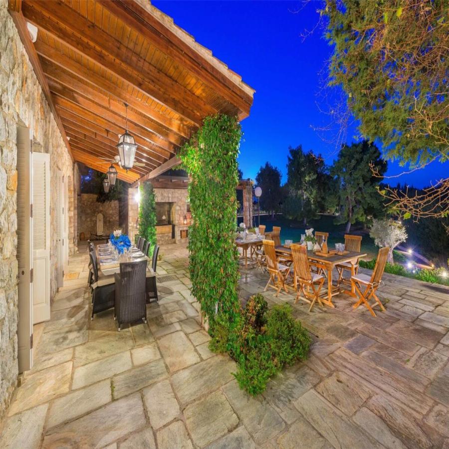 Αυτό είναι το πιο ακριβό σπίτι στην Ελλάδα: Κοστίζει 20 εκατομμύρια και το εσωτερικό του εντυπωσιάζει