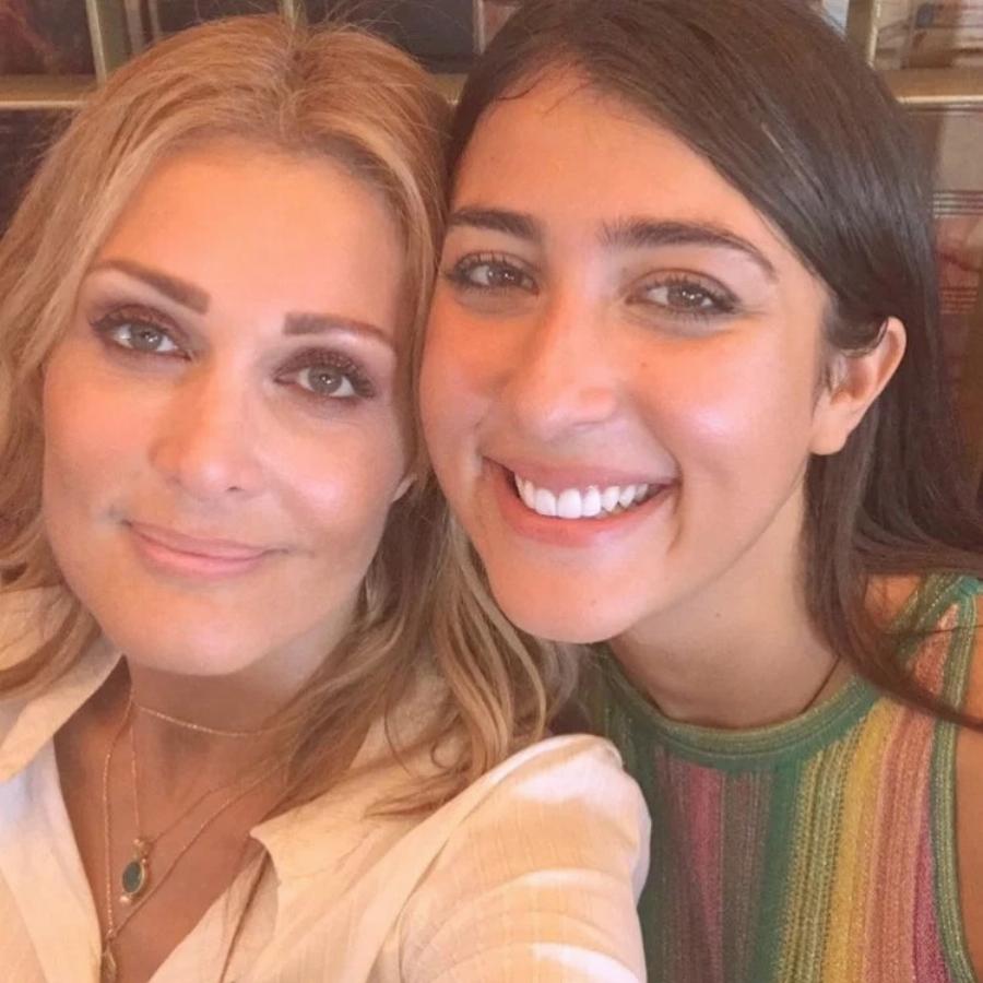 Νατάσσα Θεοδωρίδου: Η απάντηση για τις πλαστικές και τα botox, οι κόρες της και ο ξεχωριστός τρόπος αδυνατίσματος