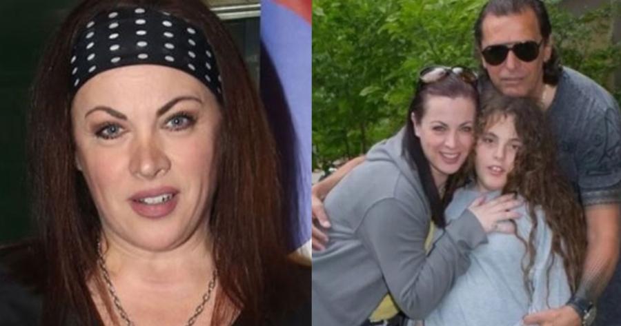 Νένα Χρονοπούλου: «Δεν ντραπήκαμε ποτέ για τον γιο μας, δεν τον κρύψαμε, είναι εγωιστικό να κάνω 2ο παιδί»