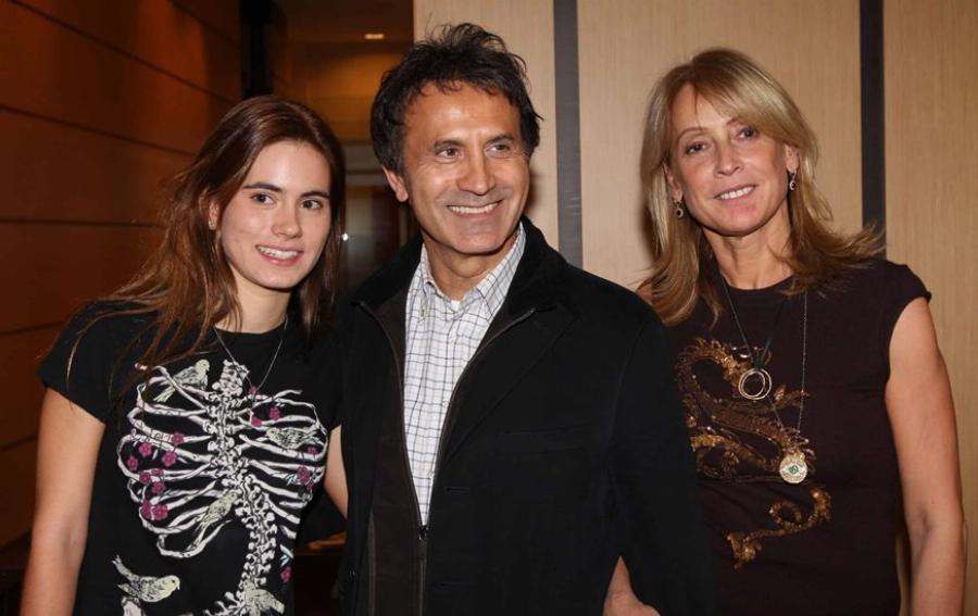 Γιώργος Νταλάρας: Η απουσία του πατέρα του, η δουλειά από τα 7, το αληθινό του όνομα και η καρμική γνωριμία με τη γυναίκα του