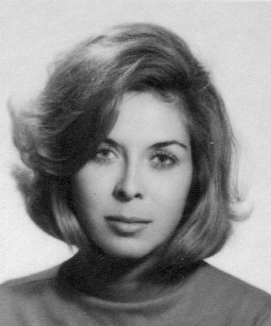 Ρία Δελούτση: H μεγάλη επιτυχία στα καλλιστεία, ο θάνατος του γιου της και η απομόνωση