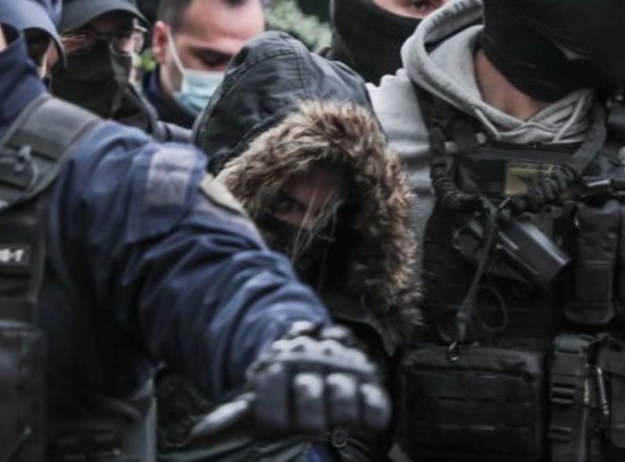 Άντζυ Σαμίου: «Εμείς ο όχλος που διψάει για αίμα έχουμε ήδη βγάλει πόρισμα για τη ζωή της Ρούλας»