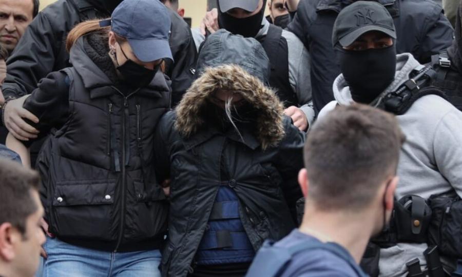 Ρούλα Πισπιρίγκου: «Ζητάω να πάω το Πάσχα στα μνήματα των παιδιών μου»