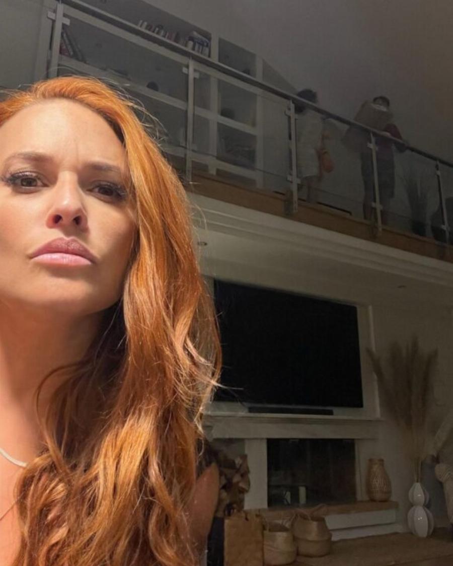 Σίσσυ Χρηστίδου: Αυτό είναι το «λευκό» μοντέρνο σπίτι της με τέλεια διακόσμηση και με δωμάτιο – ντουλάπα