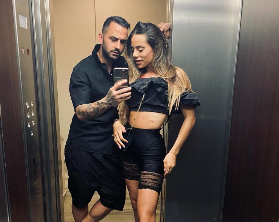 Άρης Σοϊλέδης και Μαρία Αντωνά: Το παραμυθένιο σπίτι όπου συγκατοικεί το ζευγάρι