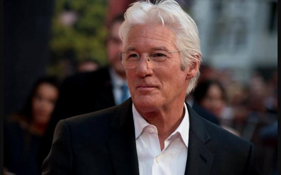 Ρίτσαρντ Γκιρ: «Γίνεται να μην αγαπάς την Ελλάδα; Όλοι έχουμε ένα κομμάτι Ελλάδας μέσα μας»