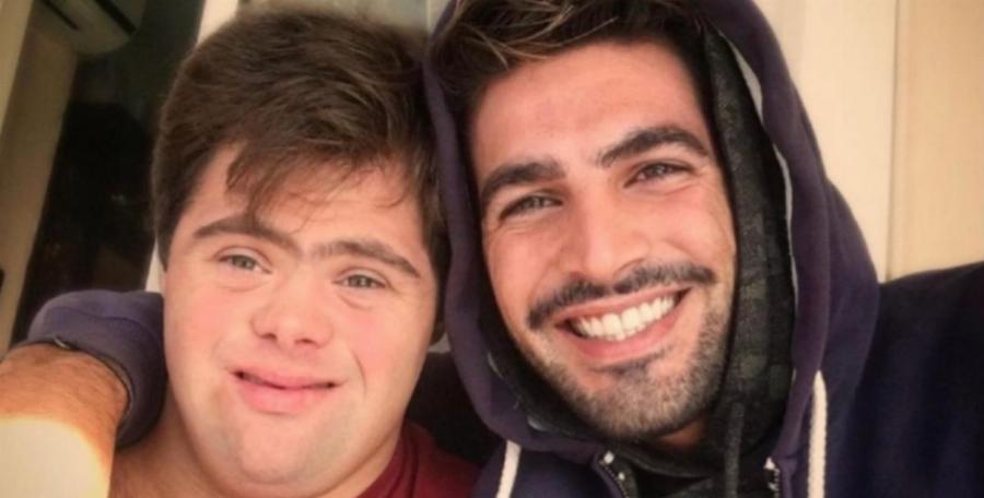 Δύο αχώριστα αδέρφια, ο ένας με σύνδρομο Down: Nίκος και Γιώργος