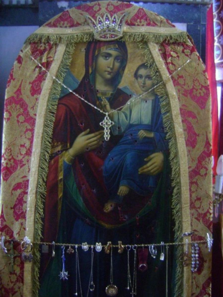 Παναγία Μελικιώτισσα: Η εικόνα με τις 55 σφαίρες που ήταν «κρυμμένη» για περισσότερο από 50 χρόνια